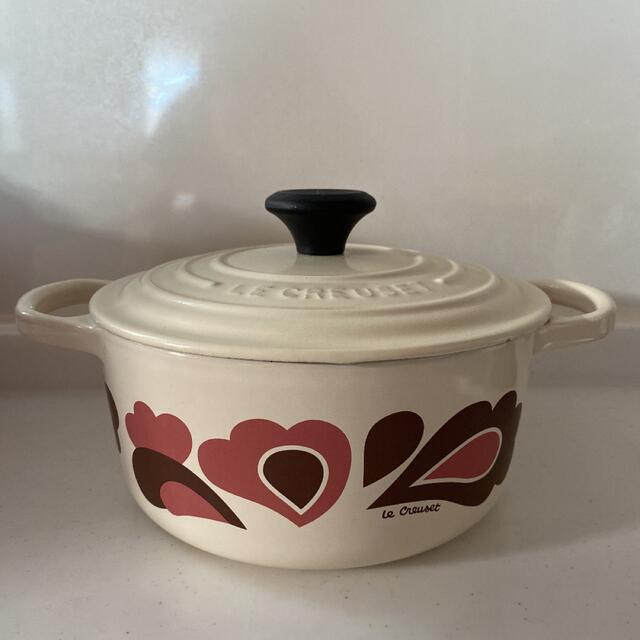 LE CREUSET(ルクルーゼ)のルクルーゼ ココットロンド ピーコック 18cm 新品 インテリア/住まい/日用品のキッチン/食器(鍋/フライパン)の商品写真