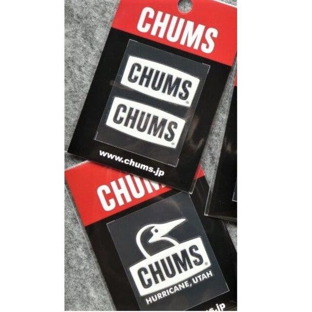 CHUMS(チャムス)の2枚セット CHUMS Emboss Sticker 1125 1127 WH スポーツ/アウトドアのアウトドア(その他)の商品写真