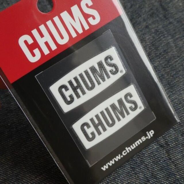 CHUMS(チャムス)の2枚セット CHUMS Emboss Sticker 1125 1127 WH スポーツ/アウトドアのアウトドア(その他)の商品写真