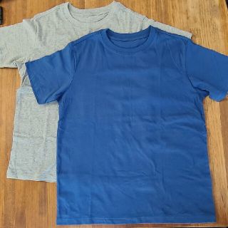 ユニクロ(UNIQLO)の未使用　UNIQLO ユニクロ　150　無地Tシャツ2枚(Tシャツ/カットソー)