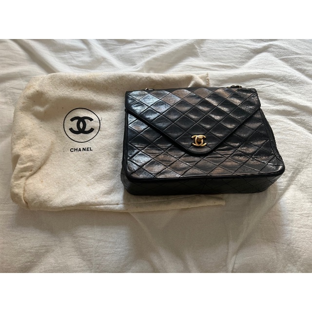 CHANEL マトラッセショルダーバッグ