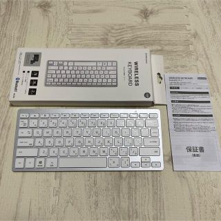 スリーコインズ(3COINS)の【美品】スリーコインズ ワイヤレスキーボード(タブレット)