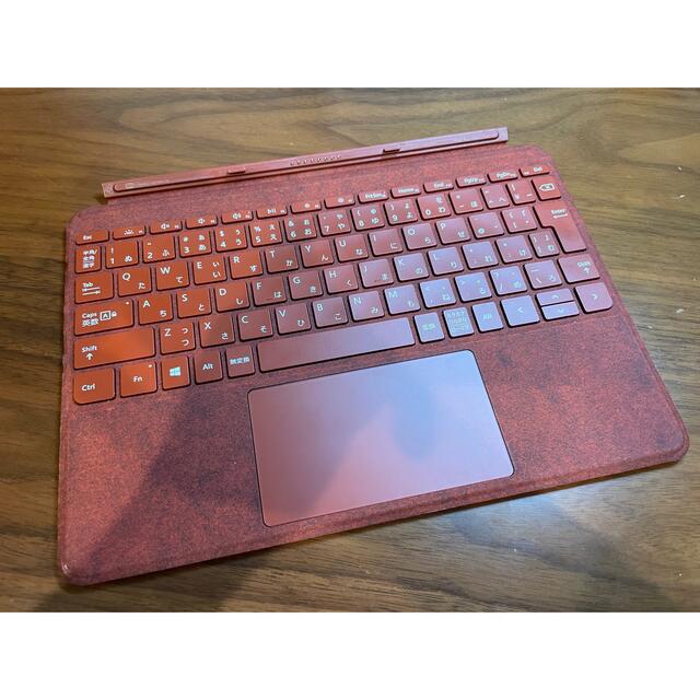 Microsoft(マイクロソフト)のSurface Go Signature タイプカバー ポピーレッド スマホ/家電/カメラのPC/タブレット(PC周辺機器)の商品写真