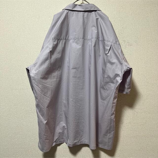 超希少　コムドット　birdog ポップアップ限定　オープンカラーシャツ　刺繍 メンズのトップス(シャツ)の商品写真