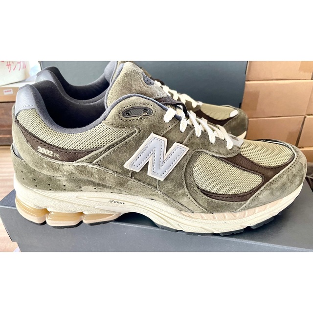 海外限定　ニューバランス　new balance 2002R