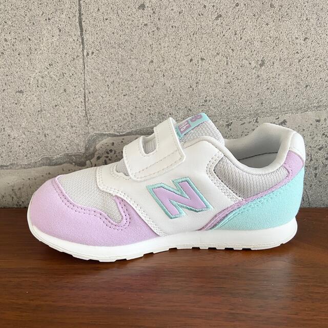 New Balance(ニューバランス)の【新品】14.5センチ パステル ニューバランス スニーカー キッズ キッズ/ベビー/マタニティのベビー靴/シューズ(~14cm)(スニーカー)の商品写真