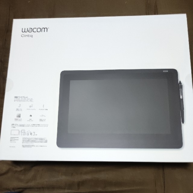 Wacom(ワコム)のWacom Cintiq 16 FHD ブラック DTK-1660/K1-DA スマホ/家電/カメラのPC/タブレット(PC周辺機器)の商品写真