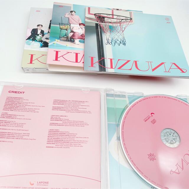 JO1(ジェイオーワン)のKIZUNA  CD JO1 キズナ　2枚セット　音楽　アイドル　101 JAM エンタメ/ホビーのCD(ポップス/ロック(邦楽))の商品写真