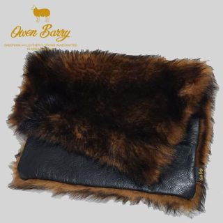 Owen Barry 高級クラッチバッグ　real sheepskin  羊(クラッチバッグ)