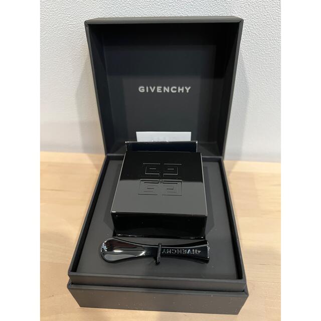 GIVENCHY(ジバンシィ)のGivenchy アイクリーム15 ML コスメ/美容のスキンケア/基礎化粧品(アイケア/アイクリーム)の商品写真