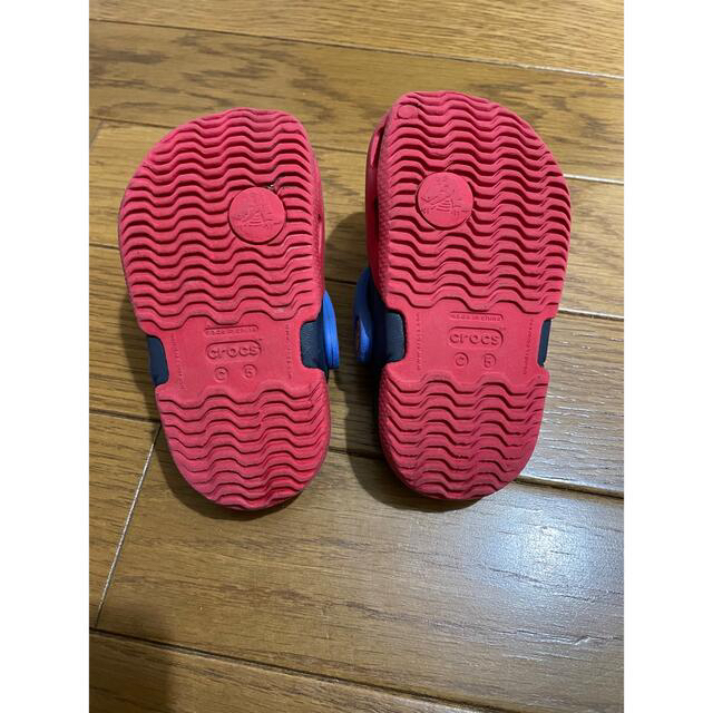 crocs(クロックス)の【専用】クロックス  キッズ/ベビー/マタニティのベビー靴/シューズ(~14cm)(サンダル)の商品写真