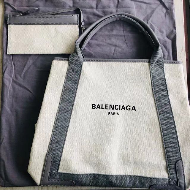 Balenciaga - BALENCIAGA バレンシアガ キャンバス トートバッグ ポーチ付きの通販 by Desired's shop｜ バレンシアガならラクマ