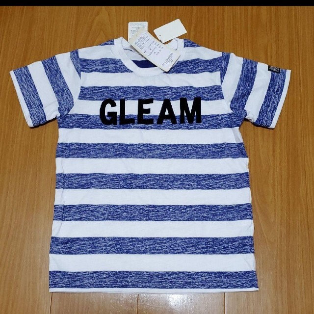 新品未使用　キッズ　Tシャツ　130 キッズ/ベビー/マタニティのキッズ服男の子用(90cm~)(Tシャツ/カットソー)の商品写真