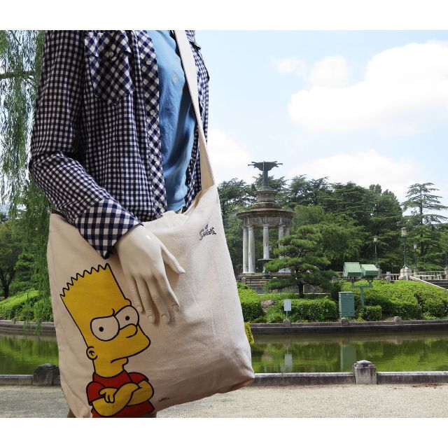 SIMPSON(シンプソン)のシンプソンズ ショルダートートバッグ2WAY The Simpsons A4新品 レディースのバッグ(トートバッグ)の商品写真