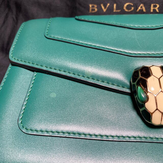 BVLGARI(ブルガリ)のブルガリ セルペンティ レディースのバッグ(ショルダーバッグ)の商品写真