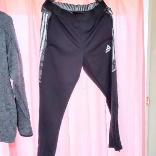 アディダス(adidas)のしんじPT様専用。7月11日取下げ品。アディダススキニーパンツXL(サルエルパンツ)