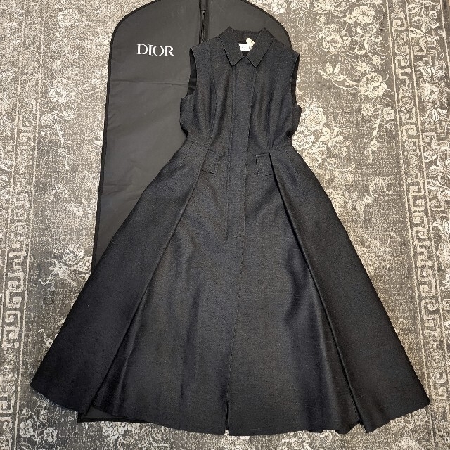 爆買い! Dior Christian - ディオール コートドレスロングジレ 専用