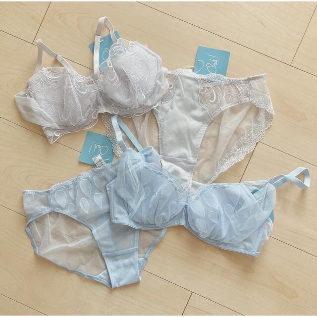 Chut! INTIMATES(シュットインティメイツ)のChut! ブラ・ショーツ 4点セット（新品） レディースの下着/アンダーウェア(ブラ&ショーツセット)の商品写真