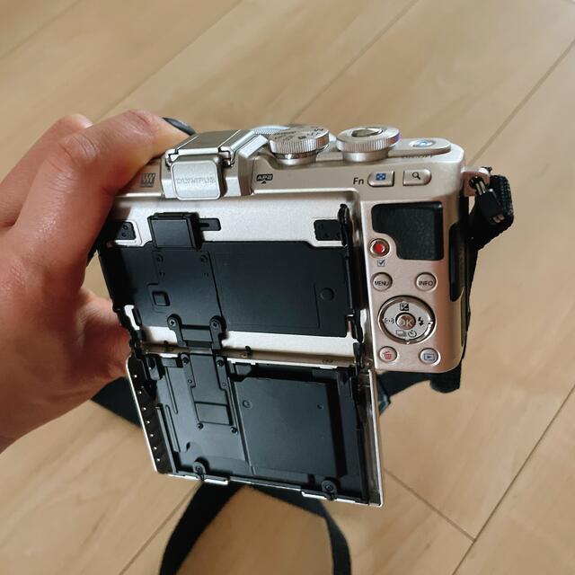 OLYMPUS PEN Lite E-PL7ミラーレス一眼カメラ OLYMPUS PEN Lite E-PL7ミラーレス一眼カメラ