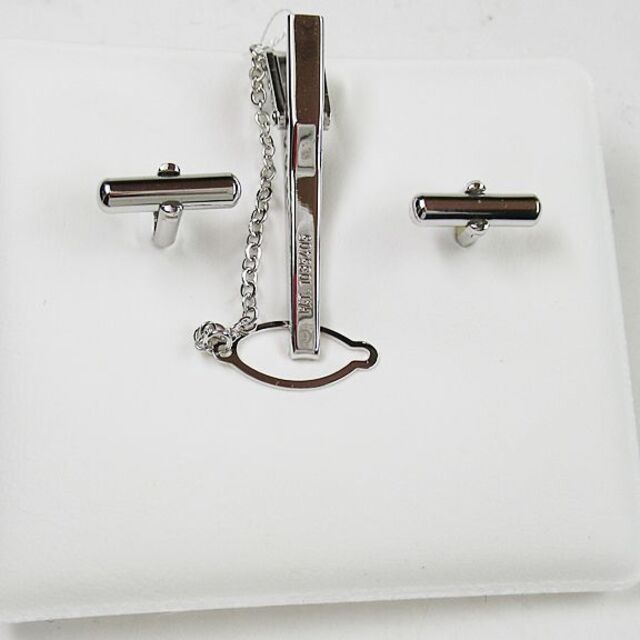 新品☆銀製/本真珠採用ネクタイピンカフス セット(2)の通販 by 新品☆銀製/本真珠採用ネクタイピンカフス セット(2)の通販 by