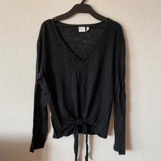 エイチアンドエム(H&M)のH&M トップス　夏(カットソー(長袖/七分))