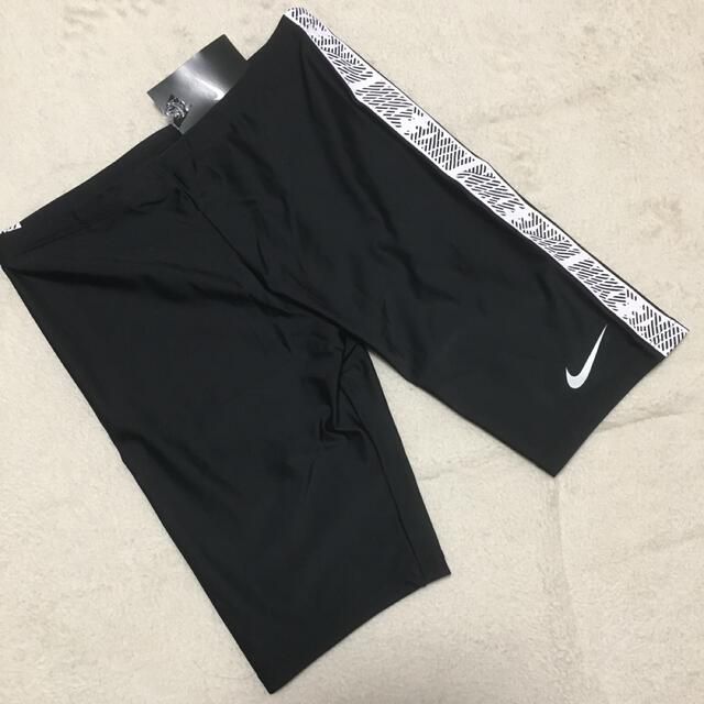 NIKE(ナイキ)のNIKE ナイキ　男の子　水着　黒　ブラック　プリント　スクール水着　160 キッズ/ベビー/マタニティのキッズ服男の子用(90cm~)(水着)の商品写真