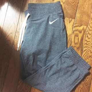 ナイキ(NIKE)のNike スウェットパンツ(カジュアルパンツ)