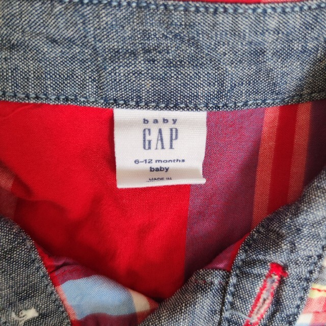 babyGAP(ベビーギャップ)のGAPbaby シャツ ロンパース キッズ/ベビー/マタニティのベビー服(~85cm)(ロンパース)の商品写真