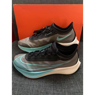 ナイキ(NIKE)の☆美品☆ナイキ（NIKE）ズームフライ３【正規品】AT8240-002(シューズ)