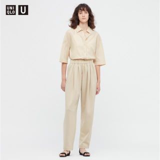 ユニクロ(UNIQLO)のUNIQLO U スウェットギャザーパンツ　ナチュラル(カジュアルパンツ)