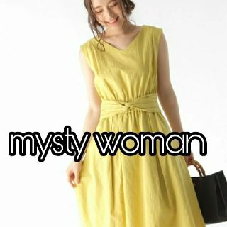 ミスティウーマン(mysty woman)のmysty woman 定価6050円 カラーリネンベルト付ノースリーブワンピ(ひざ丈ワンピース)