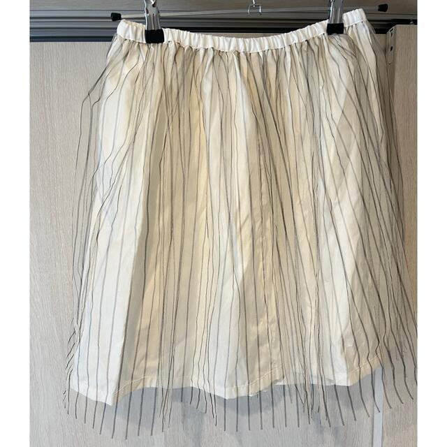 DouDou(ドゥドゥ)のDOUDOU ホワイトチュールスカート　ストライプ レディースのスカート(ミニスカート)の商品写真