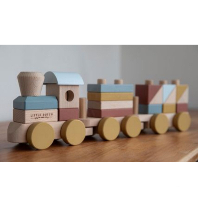 Little Dutch リトルダッチ　トレイン 汽車 つみき 木製玩具