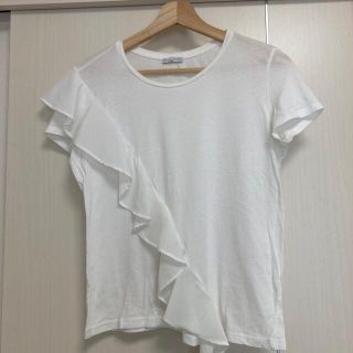 ザラ(ZARA)の♦️再々下げ♦️ZARA フリル付きTシャツ(Tシャツ(半袖/袖なし))