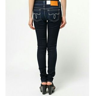 マウジー(moussy)のマウジー♥パウダーデニム新品未使用(デニム/ジーンズ)