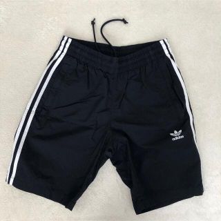 アディダス(adidas)のadidas メンズ 半ズボン(ショートパンツ)