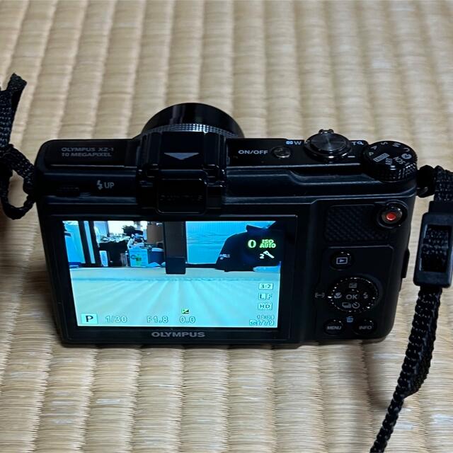 OLYMPUS(オリンパス)のオリンパス　XZ-1  ユーズド スマホ/家電/カメラのカメラ(コンパクトデジタルカメラ)の商品写真