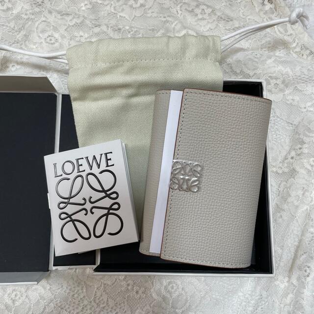 【値下げ】LOEWE アナグラム バーティカル ウォレット スモール