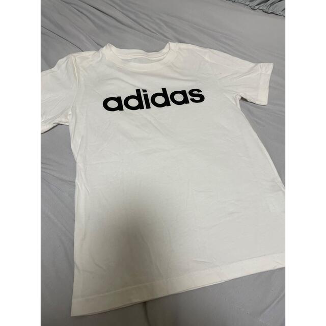 adidas(アディダス)のアディダス   白Tシャツ レディースのトップス(Tシャツ(半袖/袖なし))の商品写真