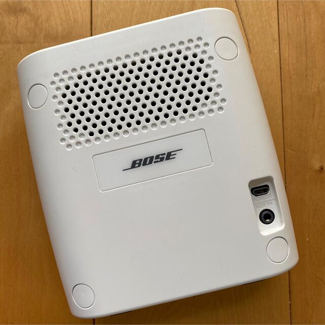 BOSE(ボーズ)の【ひさ様専用】BOSE SoundLink Bluetooth  ホワイト スマホ/家電/カメラのオーディオ機器(スピーカー)の商品写真