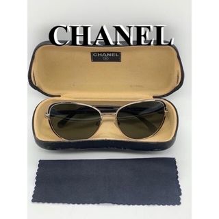 シャネル(CHANEL)のCHANELシャネルサングラス、ケース付き、　ユニセックスデザイン。中古(その他)