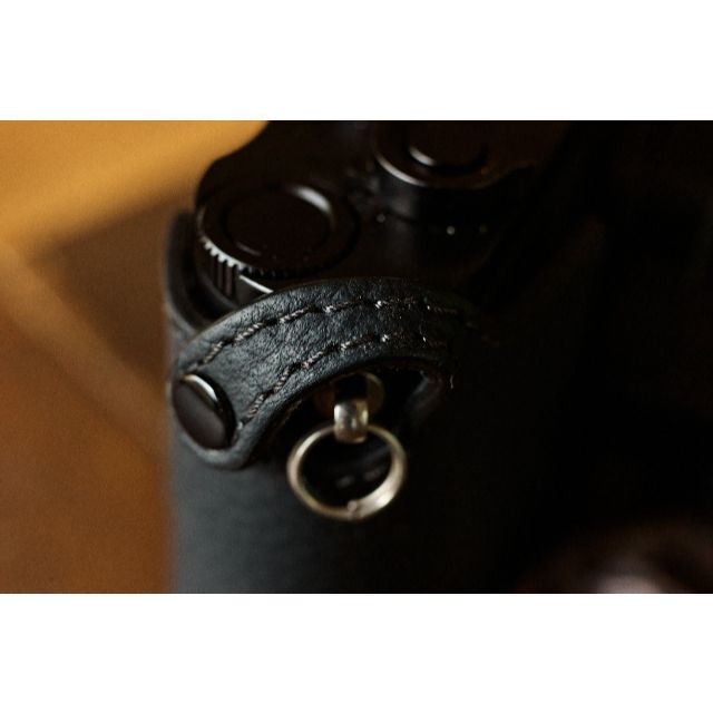 LEICA(ライカ)のLeica Q2 スマホ/家電/カメラのカメラ(コンパクトデジタルカメラ)の商品写真