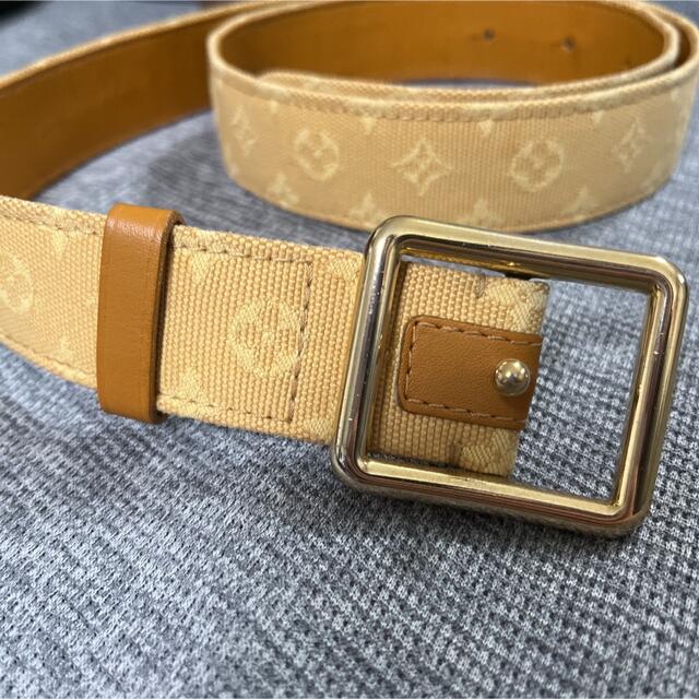 LOUIS VUITTON - Louis Vuitton ルイヴィトン レザーベルト 本革 LOUIS VUITTON - Louis Vuitton ルイヴィトン レザーベルト 本革