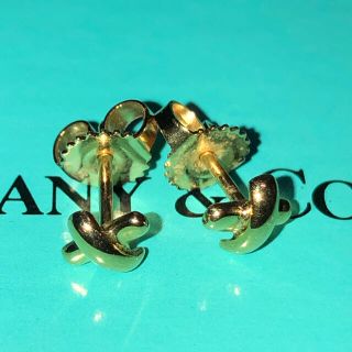 ティファニー(Tiffany & Co.)のティファニー　クロスステッチピアス　k18 YG(ピアス)