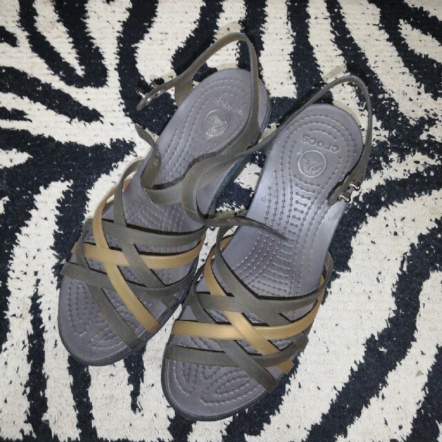 crocs(クロックス)のcrocsサンダル レディースの靴/シューズ(サンダル)の商品写真