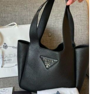 PRADA - PRADAレザートートバッグ美品の通販|ラクマ