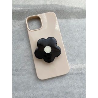 ❁⃘ 携帯ケース ❁⃘花の携帯グリップ付き iPhone13専用(iPhoneケース)