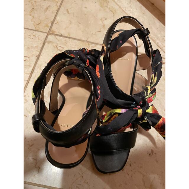 LOVELESS(ラブレス)のLOVELESSスカーフサンダル レディースの靴/シューズ(サンダル)の商品写真