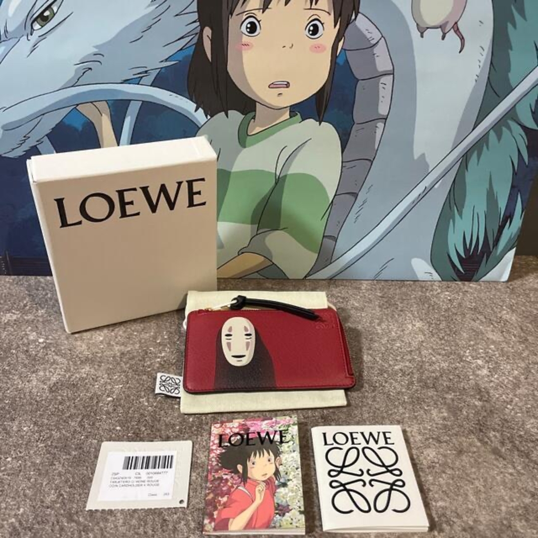 LOEWE - LOEWE ジブリ 千と千尋の神隠し コラボ カオナシ カード LOEWE - LOEWE ジブリ 千と千尋の神隠し コラボ カオナシ カード