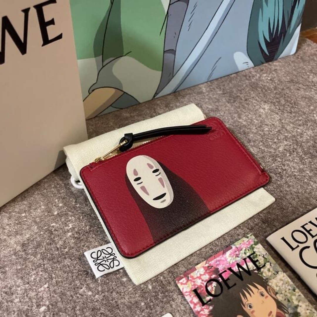 LOEWE - LOEWE ジブリ 千と千尋の神隠し コラボ カオナシ カード LOEWE - LOEWE ジブリ 千と千尋の神隠し コラボ カオナシ カード